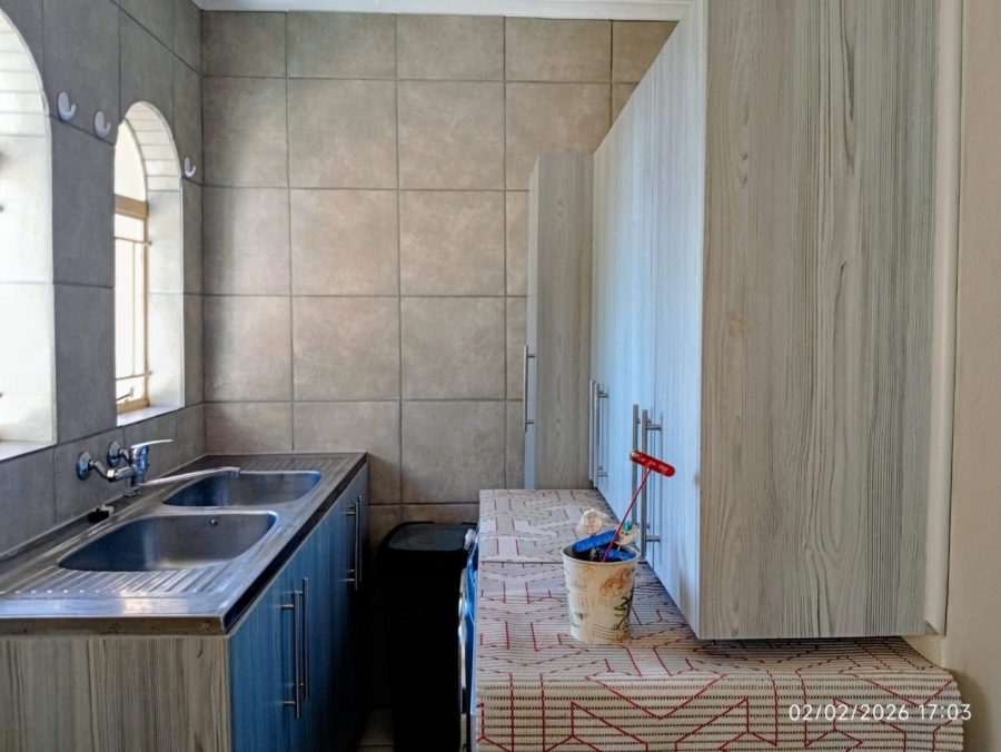 2 Bedroom Property for Sale in Heuwelsig Free State